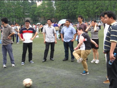 妖精视频
参加2013年妖精视频
教职工趣味运动会