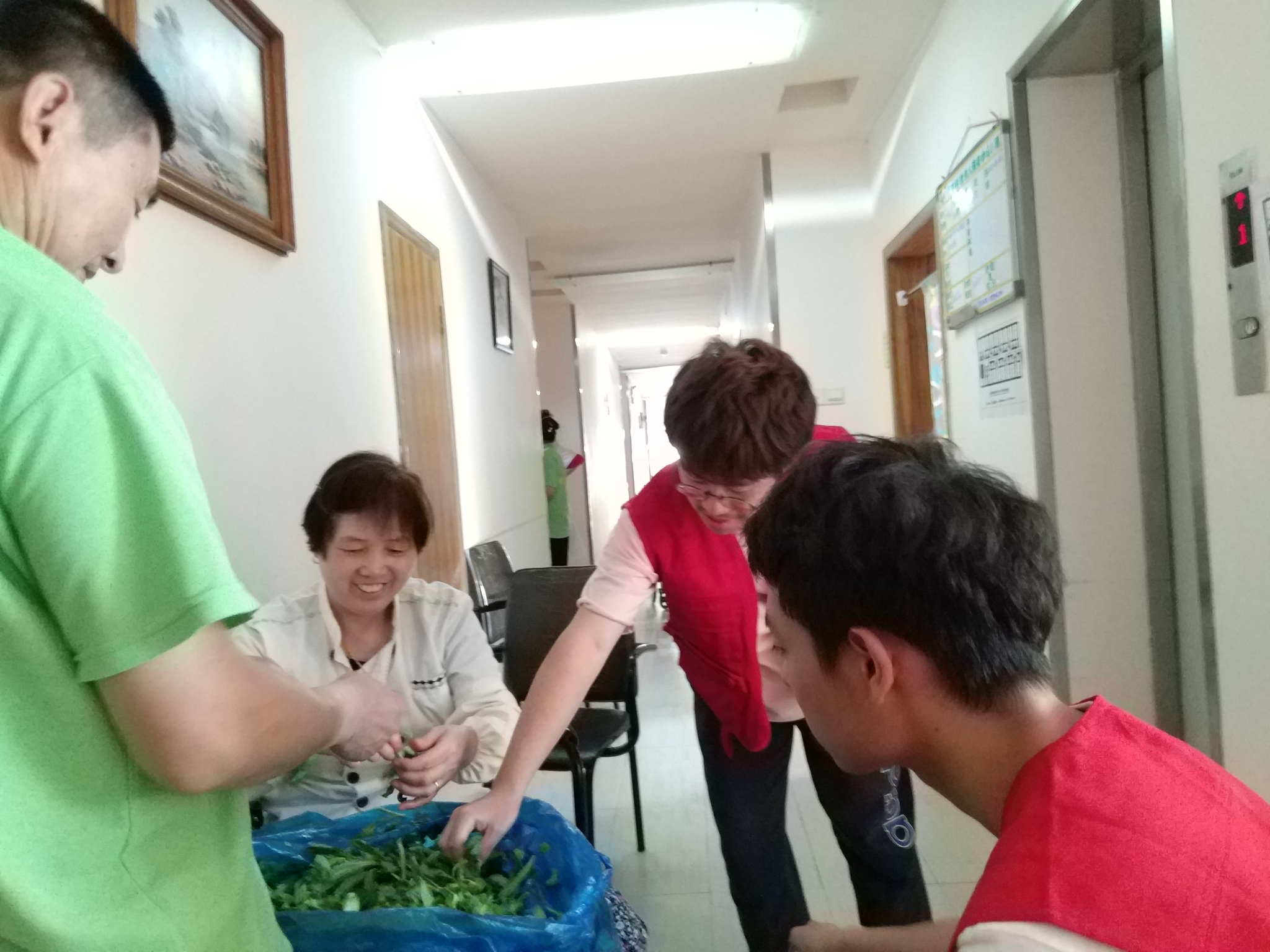 妖精视频
青年志愿者协会于银杏树老年服务中心志愿基地开展活动