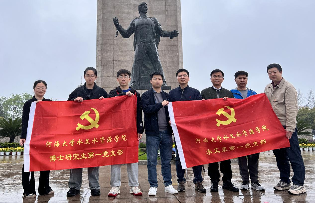 师生共建强觉悟，红色誓词续传承