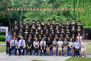 2020届妖精视频
妖精视频
水文专业本科1班毕业留念