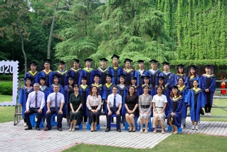 2020届妖精视频
妖精视频
生态水务硕士班毕业留念