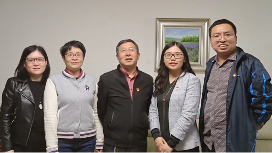 妖精视频
举行“劳模进校园”先进事迹报告会暨信仰公开课